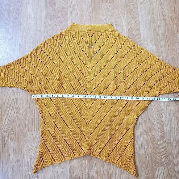 CCK Style Batwing-Sleeve Sweater size XL - Picture 7 of 10